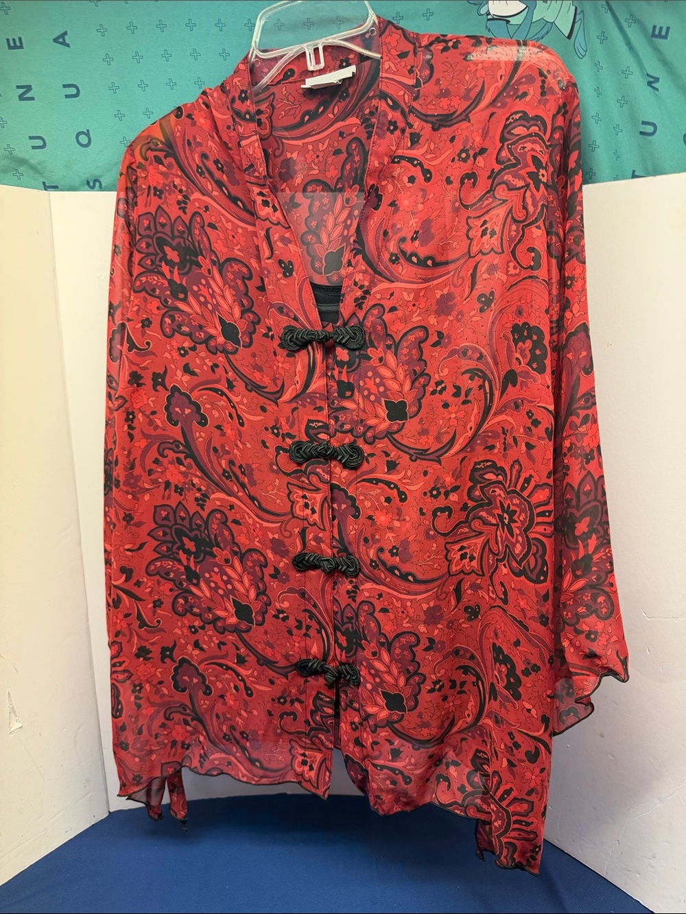 Coral Bay Plus 2X Red and Black Floral Print Top with Black Removable Camisole